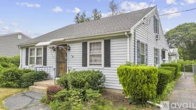 Main picture of 172 Foxon Blvd