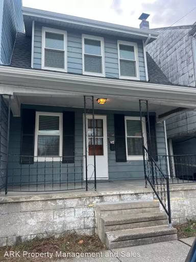 Main picture of 1152 E Philadelphia St