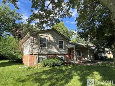 Main picture of 1891 North Lake Dr