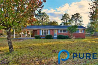 Main picture of 1130 W Fairhill Dr
