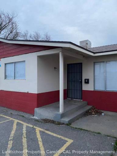 Main picture of 723 Delaware Ave