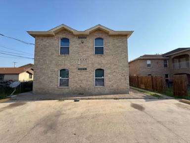 Main picture of 3006 E Stewart St