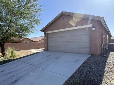 Main picture of 4433 S Sunrise Bluff Way