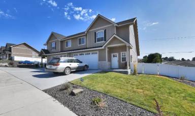 Main picture of 7412 Saddlebrook Loop