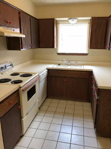 Main picture of 341 SW 92nd St