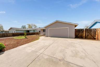 Main picture of 7726 Laurie Way