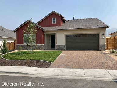 Main picture of 306 Commodore Dr