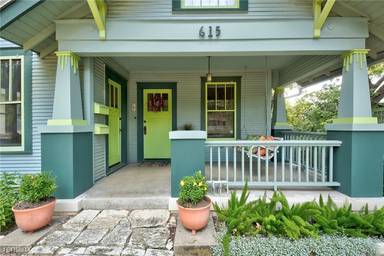 Main picture of 615 W Lynn St