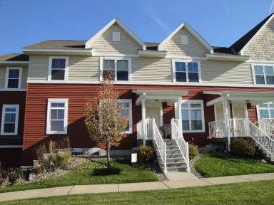Main picture of 18 Hope Cir