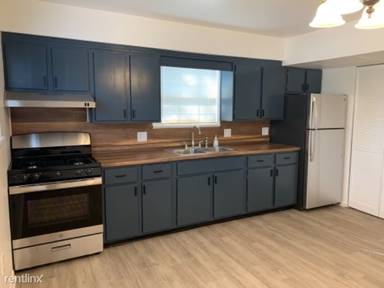 Main picture of 2630 Sherwood St SW