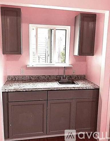 Main picture of 850 Sunnydale Ave