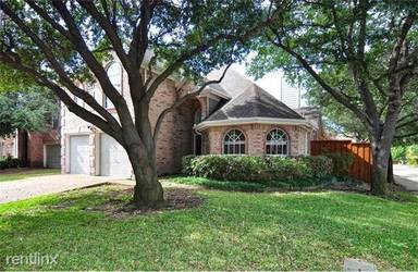 Main picture of 14597 Whitman Ct