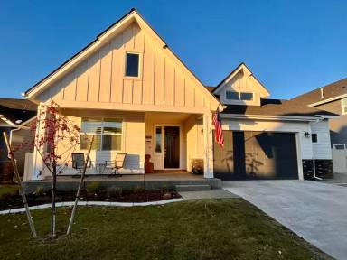 Main picture of 4163 W Homeward Bound Blvd