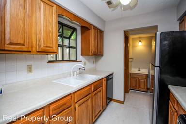 Main picture of Off Broadway Condominiums