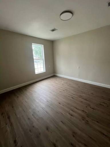 Main picture of 114 N 18th St