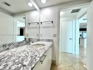 Main picture of The Plaza On Brickell