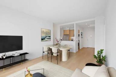 Main picture of One Columbus Place