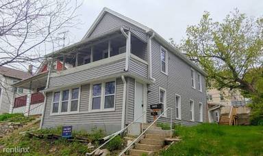 Main picture of 2572 S Burrell St