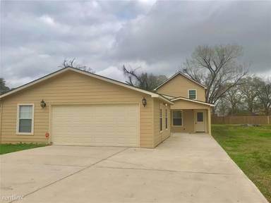 Main picture of 15439 Elgin St