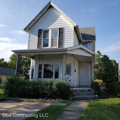Main picture of 1009 E Lewis St