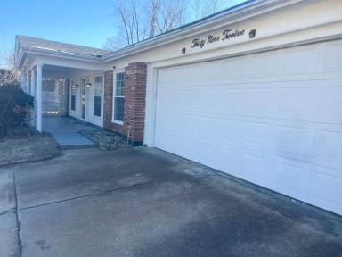 Main picture of 3912 Manorwood Dr