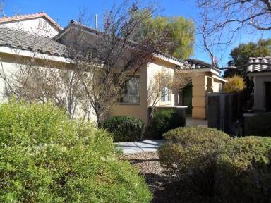 Main picture of 3220 Little Stream St