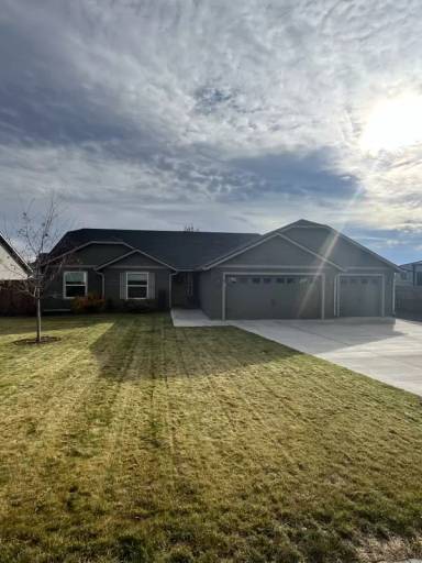Main picture of 3185 W Peninsula Dr