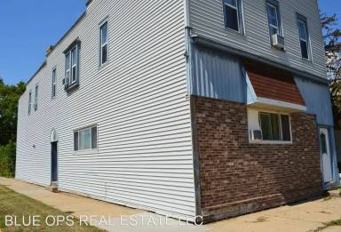 Main picture of 104 W Maes Ave