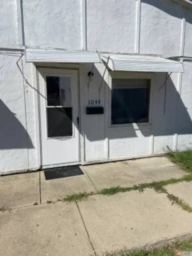 Main picture of 1044 Walnut St