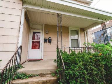 Main picture of 3430 Cardiff Ave