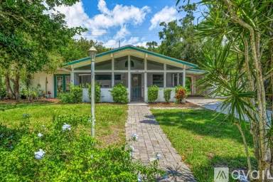 Main picture of 2716 Atlantic Blvd