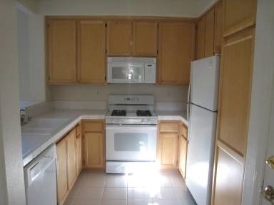 Main picture of 1041 Warren Dr