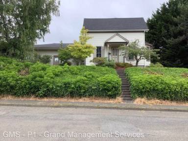 Main picture of 516 N Baxter St