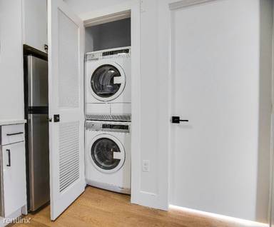 Main picture of 70 Lexington Ave