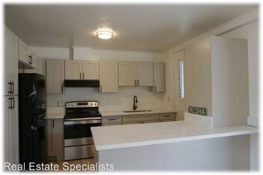 Main picture of 477 Kaumakani St