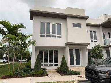 Main picture of 10367 NW 63rd Ter