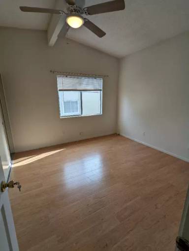 Main picture of 5709 Erlanger St