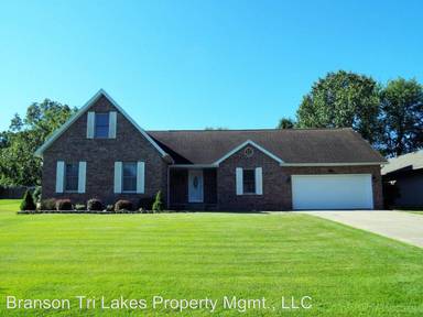Main picture of 369 Tina St