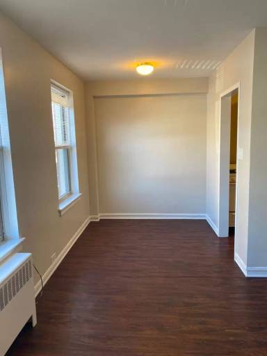 Main picture of 7220 S South Shore Dr Apartments