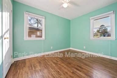 Main picture of 2907 Beechwood Dr