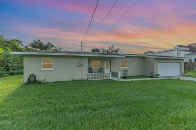 Main picture of 2410 Dairy Rd