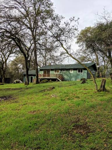 Main picture of 16449 McCourtney Rd