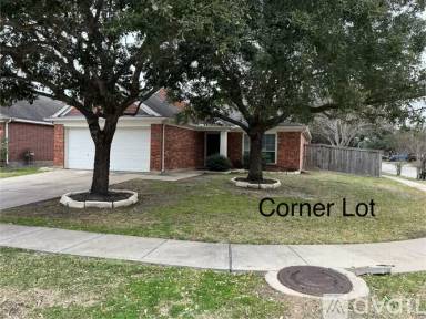 Main picture of 11801 White Water Bay Dr