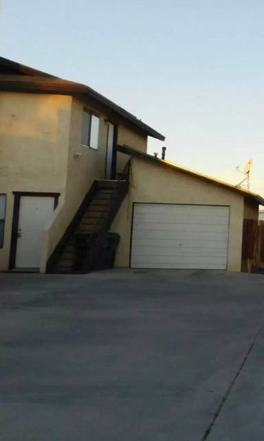 Main picture of 337 S Sunset St