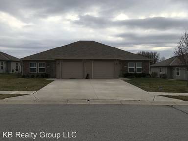 Main picture of 116 SE Rock Garden Ln