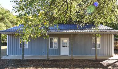 Main picture of 455 Country Club Rd