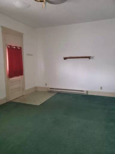 Main picture of 115 S Walnut St