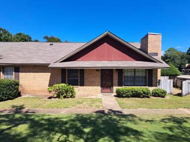 Main picture of 4446 Bellview Ave