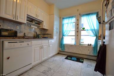 Main picture of 12 Langley Rd