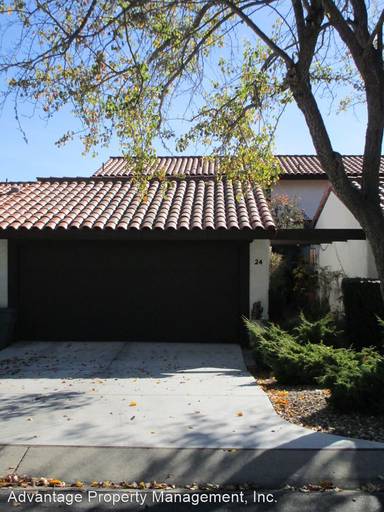Main picture of 24 Stanford Cir